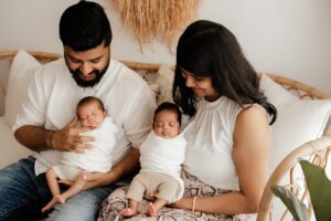 family newborn photo shoot